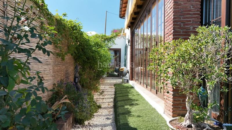 Foto 3e1659df-a57c-4091-9843-a7cb24619f24. Chalet con piscina in Coín