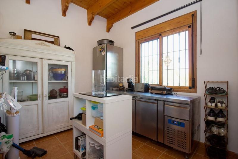 Foto ec4de404-ebed-4f56-b3c2-fef268e4dbc7. Chalet con piscina in Coín