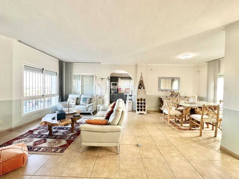 Foto 413c273e-8e34-41f2-a2f5-4782f65a7412. Chalet con parcheggio piscina in Mijas pueblo Mijas