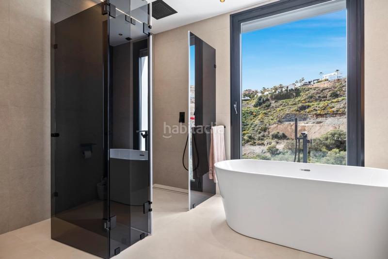 Foto 3cdc83f6-95f7-40ae-91f9-b9b171e4ec07. Xalet amb calefacció aparcament piscina a Benahavís pueblo Benahavís