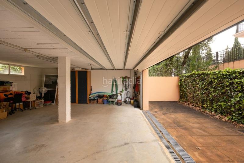 Foto 977a7f72-3deb-4bbd-a567-13e23346863c. Chalet mit parking pool in El Rosario - Ricmar Marbella
