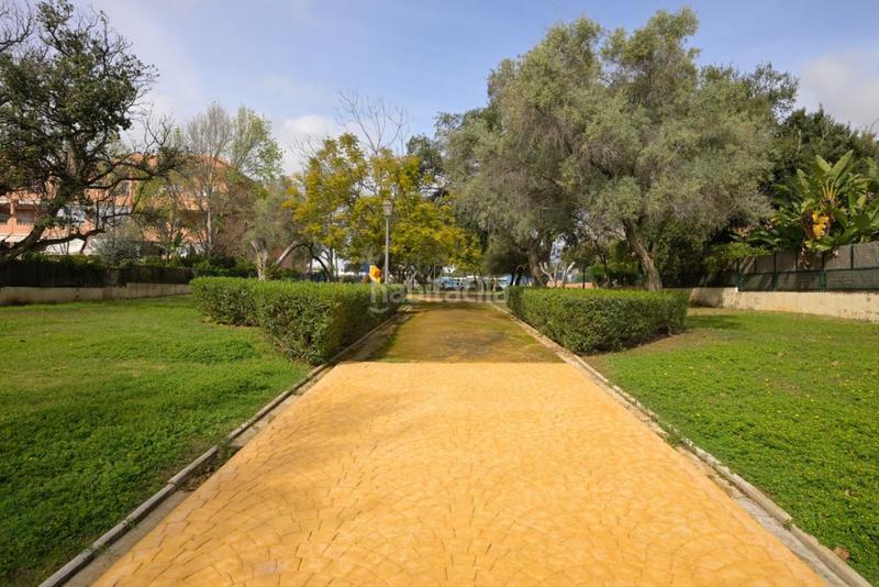 Foto 55eb1f1c-9df7-4832-8d7b-3fa033022243. Chalet avec parking piscine dans El Rosario - Ricmar Marbella