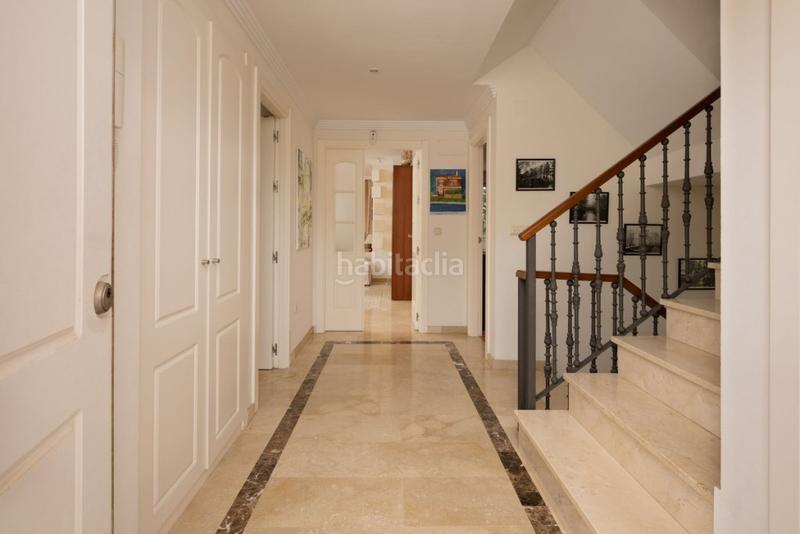 Foto e67ce2fb-6681-40c2-a545-61422424deb4. Chalet avec parking piscine dans El Rosario - Ricmar Marbella