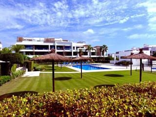 Appartement à Parque Central. Precioso apartamento en planta baja de 2 dormitorios y 2 baños c