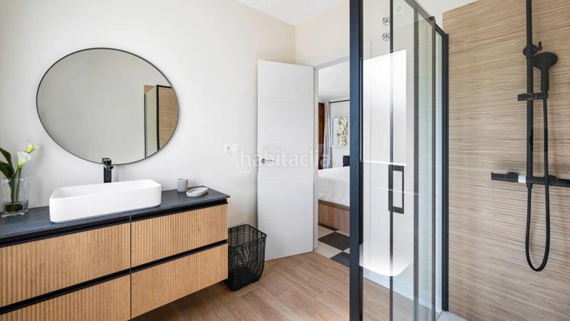 Foto a9a94585-973c-42b6-8ac8-ac9c33904fa3. Chalet con parcheggio piscina in Santa María Marbella