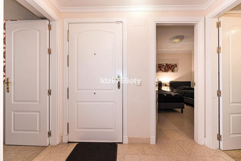 Foto 7f7a0485-740a-4fa3-8eb3-96caa292f6ec. Apartamento en Nueva Torrequebrada Benalmádena