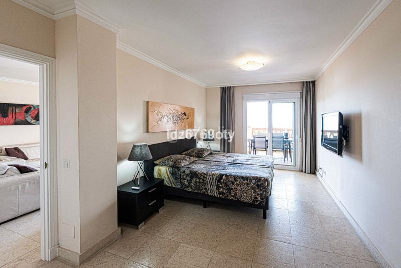 Foto 9bf791cc-3cf5-4356-9a5c-0a994db9f661. Apartamento en Nueva Torrequebrada Benalmádena