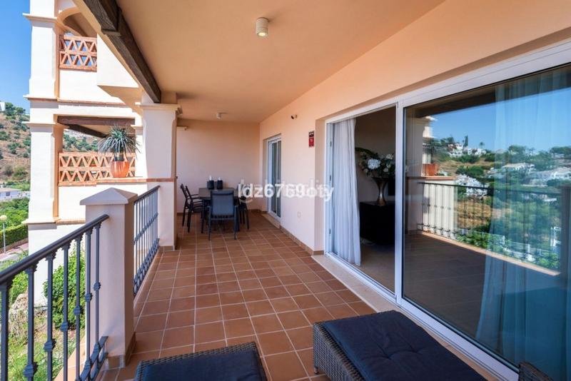 Foto cf0ea233-44ac-469d-a8a0-9f949a99b2ec. Apartamento en Nueva Torrequebrada Benalmádena