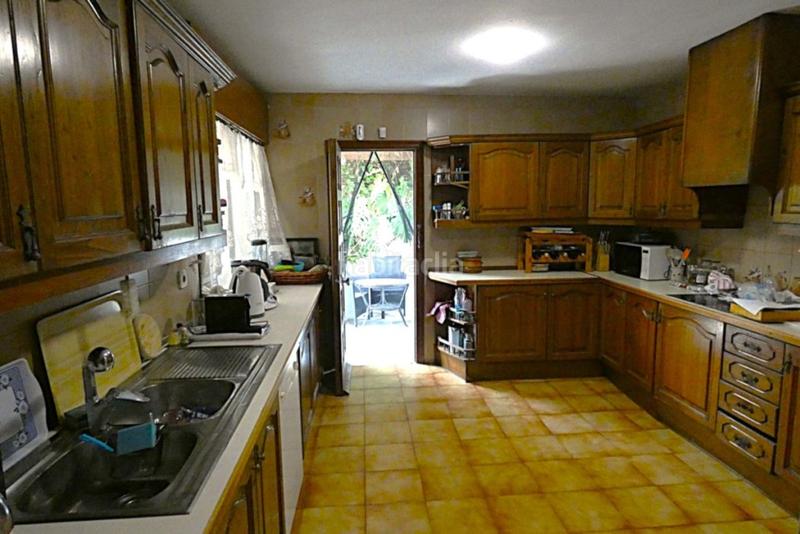 Foto 5511fe68-97cd-4f54-a3f7-6acb3ffbc6a1. Chalet con parcheggio piscina in Valdeolletas - Las Cancelas - Xarblanca Marbella