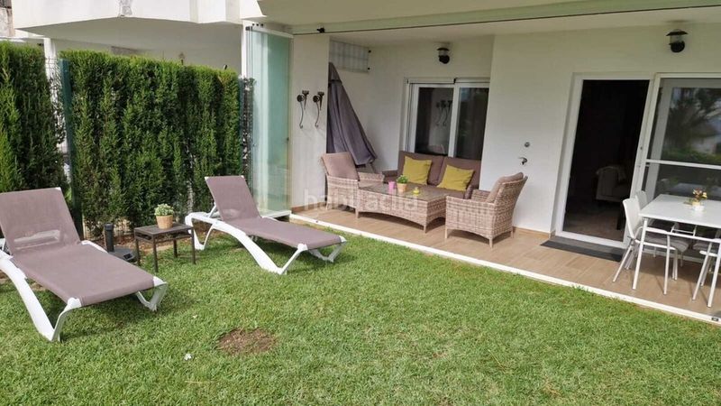 Foto d1df82f5-95d4-4783-89b3-df353fd6d894. Planta baixa amb aparcament piscina a Calahonda Mijas