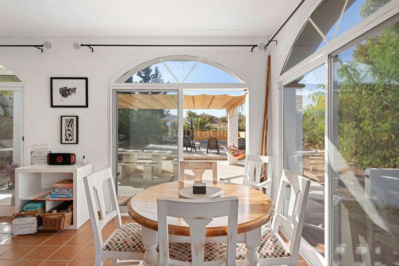 Foto 81eb9094-e521-46f7-8614-a237deb90987. Masía en Centro Alhaurín el Grande