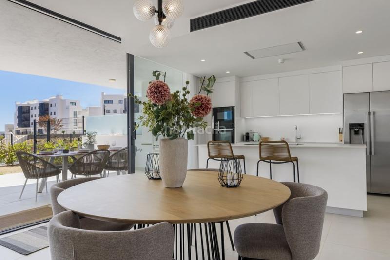 Foto 6082d3a0-0ff7-44e4-bd26-066ed2f00fbf. Erdgeschoss mit heizung parking pool in El Higuerón Fuengirola