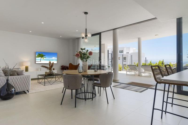 Foto d0dd0e55-4ff3-4ff8-8e66-b9f869f93996. Ground floor with heating parking pool in El Higuerón Fuengirola