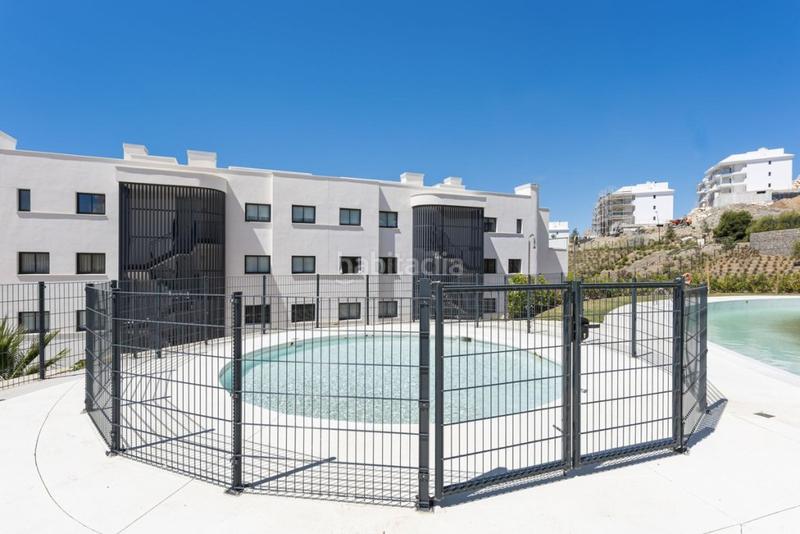 Foto f70737c1-a38f-426b-8f59-2de1b1f05a85. Ground floor with heating parking pool in El Higuerón Fuengirola