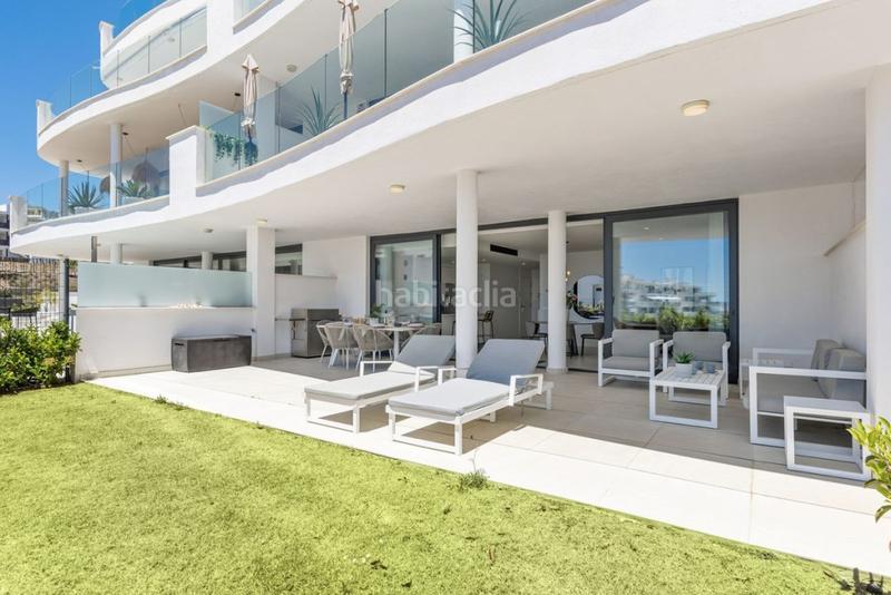 Foto 688d10df-705d-453f-bed8-78c73ad7b3b7. Planta baixa amb calefacció aparcament piscina a Fuengirola