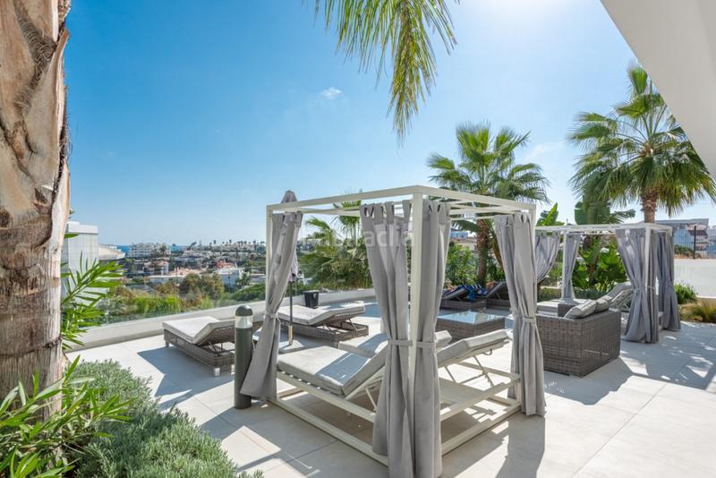 Foto 00acc2ff-c50e-4857-a10f-1a71f7411dae. Apartament amb aparcament piscina a Centro ciudad Fuengirola