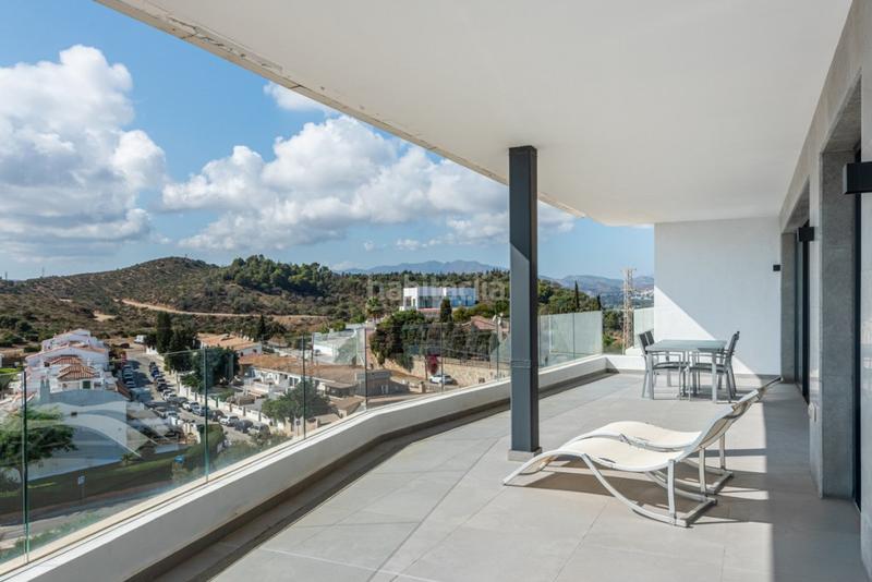 Foto 6c352387-effe-4e8a-8ce9-e121f50a5600. Apartament amb aparcament piscina a Centro ciudad Fuengirola