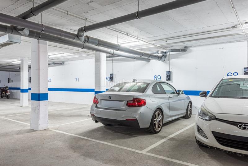 Foto a2030cce-f86e-4dc1-9cfa-6c9d168daf93. Apartament amb aparcament piscina a Centro ciudad Fuengirola