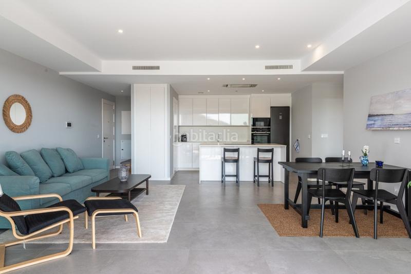 Foto c6704d83-eb65-415a-bc27-71b76fc683ce. Apartament amb aparcament piscina a Centro ciudad Fuengirola