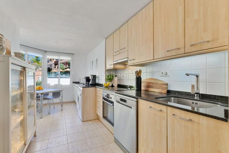 Foto 92638212-7c53-49a9-bbd0-6ec9a398a961. Penthouse with parking pool in Torreblanca del Sol Fuengirola