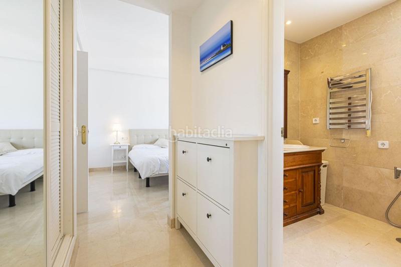 Foto 4de00385-70d4-4b6c-884c-8e2c8b013468. Casa bifamiliare con riscaldamento parcheggio piscina in Benahavís