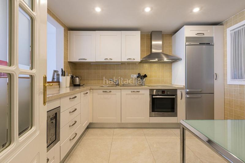 Foto c5d1c514-e628-4a17-8a6f-466090be9395. Casa bifamiliare con riscaldamento parcheggio piscina in Benahavís