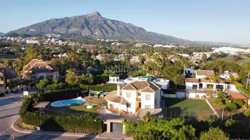 Foto d4a47cbc-42f1-40f1-8a2f-385581d1c28d. Chalet en Los Naranjos Marbella