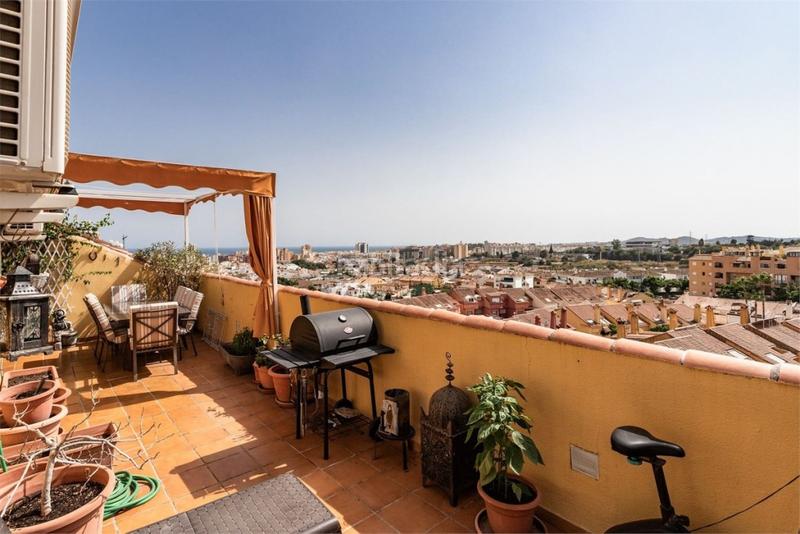 Foto 4c15e521-caf7-4a1b-bf0f-7f45c009848c. Àtic amb piscina a Los Pacos Fuengirola