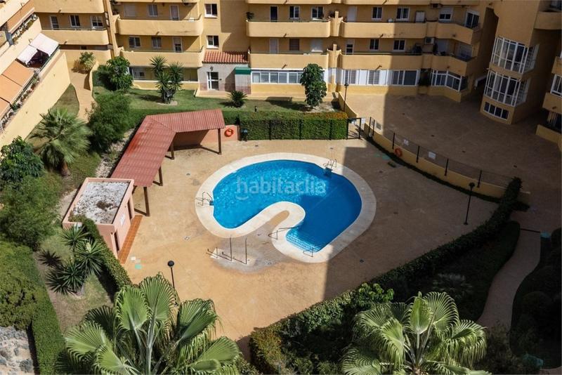 Foto e8f179ae-db9a-4171-995c-f59e2cc1c934. Attico con piscina in Los Pacos Fuengirola