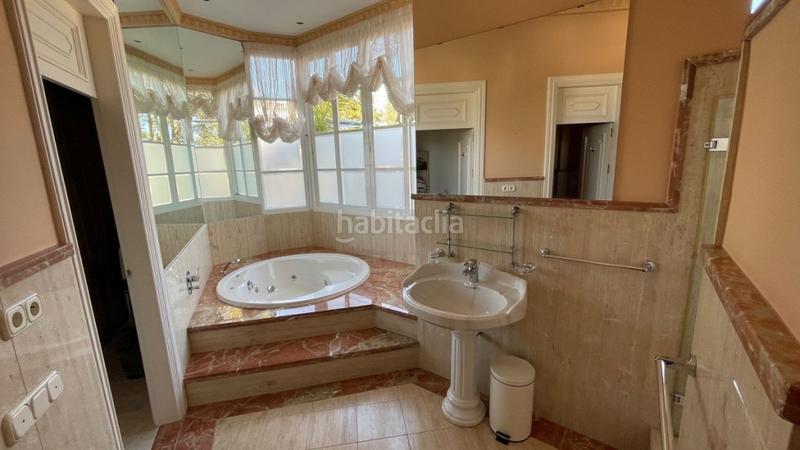 Foto 12f6d550-0686-48fb-a162-c955d1742458. Xalet amb calefacció aparcament piscina a Mijas pueblo Mijas