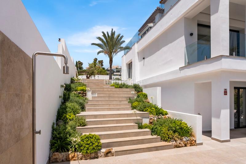 Foto def7bce7-82b2-480b-ab69-1372c1c2abf3. Chalet with heating parking pool in Los Flamingos Benahavís