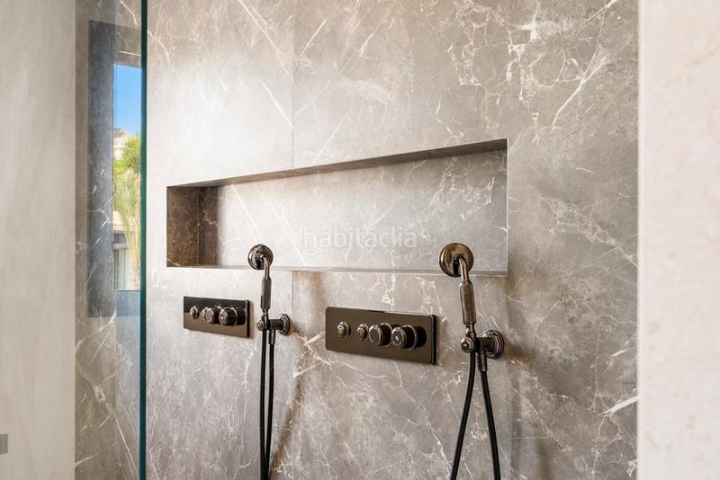 Foto e3691bc3-afc3-43b4-bb74-c05bb566477c. Chalet en Los Flamingos Benahavís