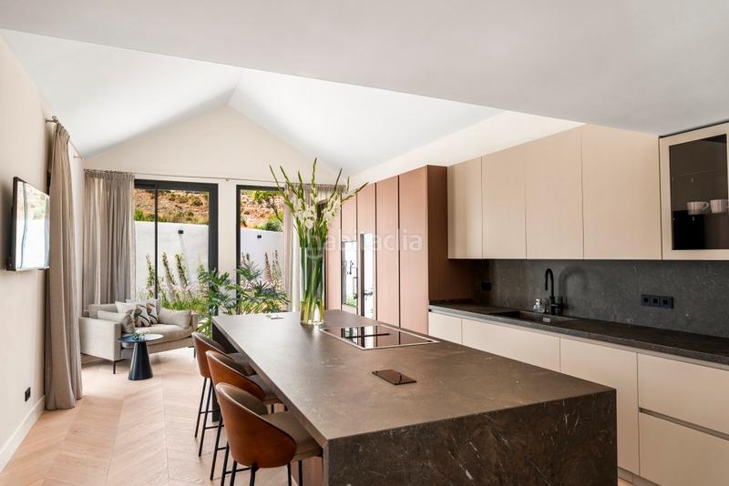 Foto f07f3c6b-4fd0-4c38-8dd0-4fa72fbc2160. Chalet en Los Flamingos Benahavís