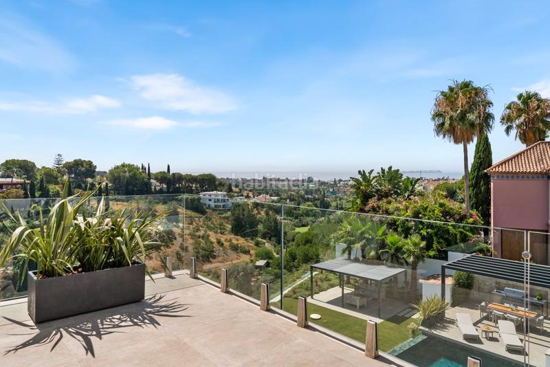 Foto c1999c0a-6550-4cb8-b6b9-236af7400bc5. Chalet con riscaldamento parcheggio piscina in Los Flamingos Benahavís