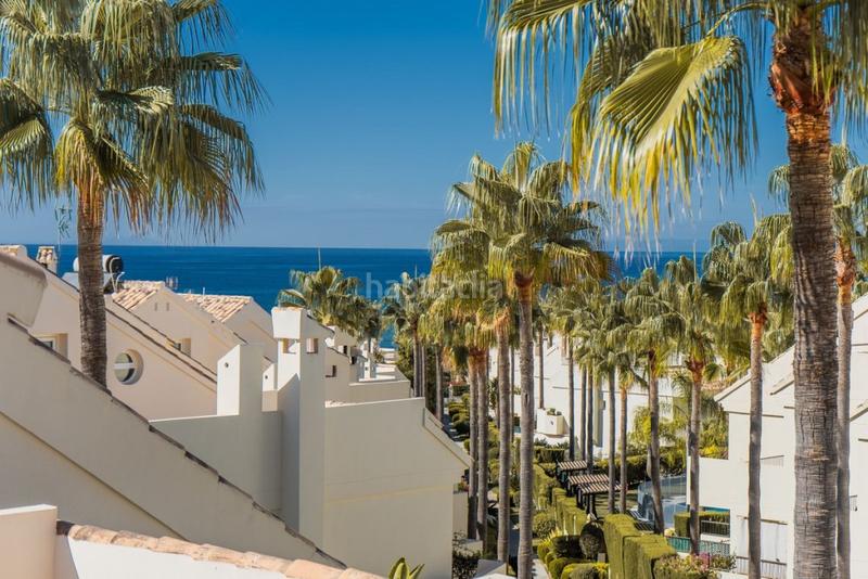 Foto 7331f84e-7385-4b2d-999e-c243018112ac. Casa bifamiliare con parcheggio piscina in Las Chapas - Alicate Playa Marbella