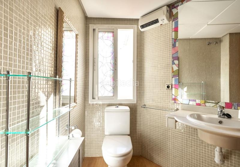 Foto 9aa5b78d-10a1-4ea4-be05-e206786d7d69. Casa bifamiliare con parcheggio piscina in Las Chapas - Alicate Playa Marbella