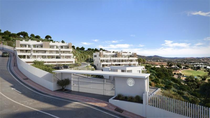 Foto b4573af0-e24d-4f2f-baea-0b72bf2eb036. Dachwohnung mit parking pool in La Cala Golf - Lagar Martell Mijas