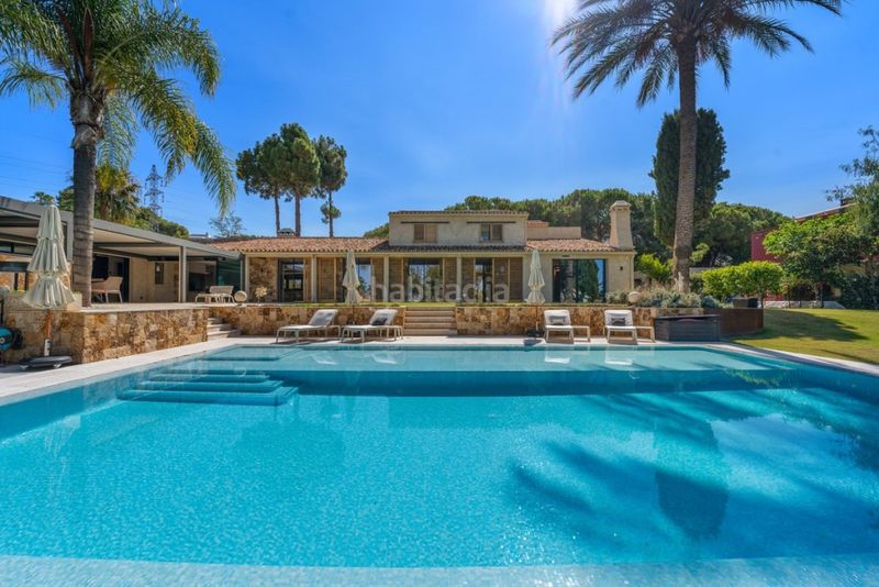 Foto b3bb3067-982b-4c70-aa2e-21614034f087. Chalet en Río Real Marbella