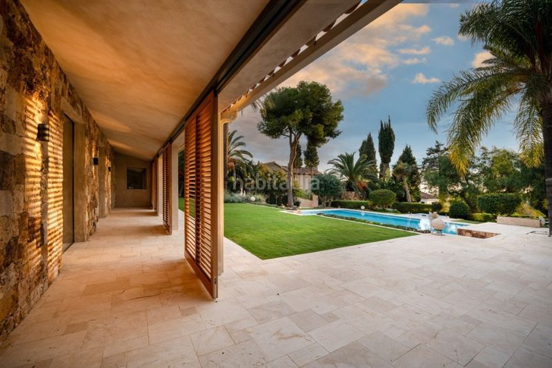 Foto f9fc005b-0b12-476e-82e9-b02ce361401a. Chalet en Río Real Marbella