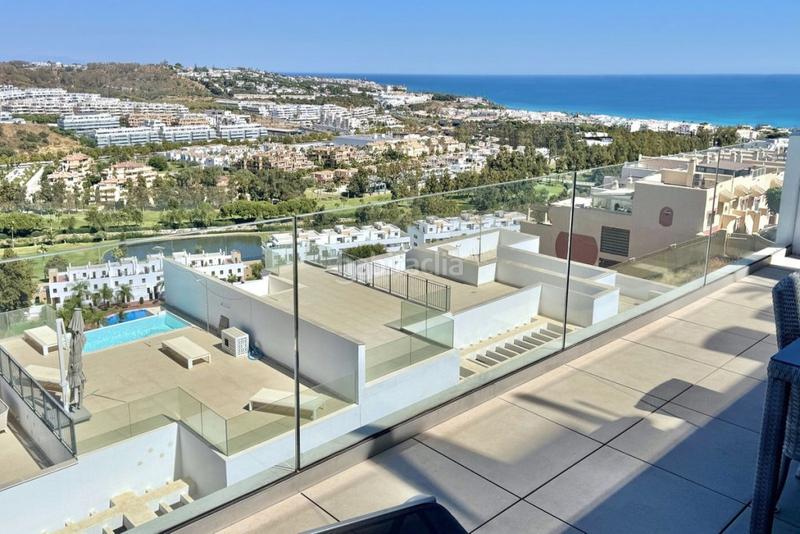 Foto 77fecdcb-94ee-4c08-af0e-7f589f65fd45. Apartament amb aparcament piscina a la cala Mijas Mijas