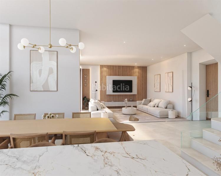 Foto d722729f-ae0a-4149-b654-5354e353d859. Chalet en Parque Central Estepona