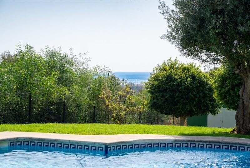 Foto 2a19c915-57cd-4926-a1a8-40ff91ae545b. Planta baixa amb aparcament piscina a Río Real Marbella