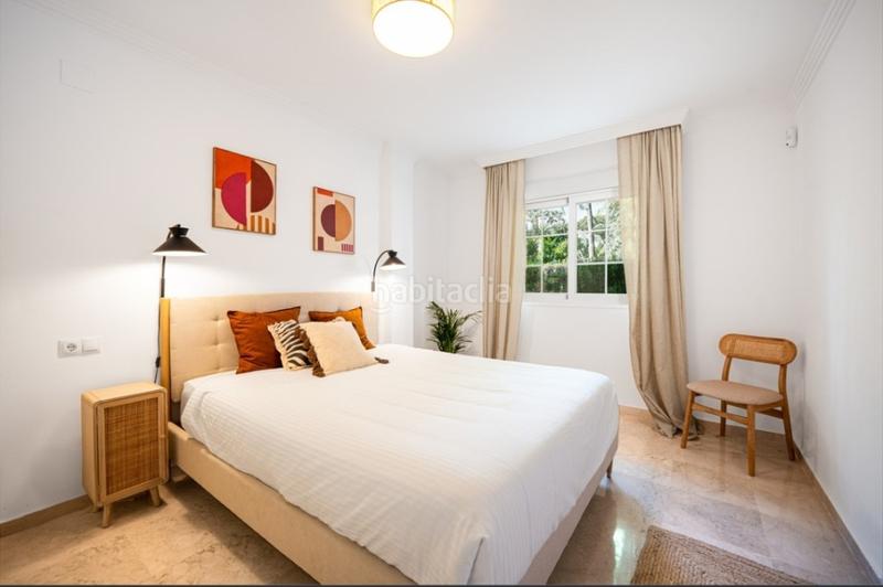 Foto 50ddd8a0-1fbd-4263-9b9e-7bf9f4eb1974. Planta baja en Río Real Marbella