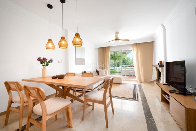 Foto a3cfd2ab-0fd0-4487-86d7-160cae0f65f3. Rez-de-chaussée avec parking piscine dans Río Real Marbella