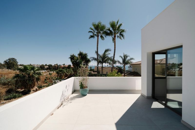 Foto b3852e7c-5c7d-4ae4-af44-024628628289. Xalet amb aparcament piscina a Seghers Estepona