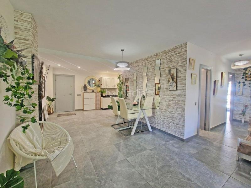 Foto 24ed0469-bf72-4850-af1f-c0c94fa700b0. Planta baixa amb aparcament piscina a Calahonda Mijas