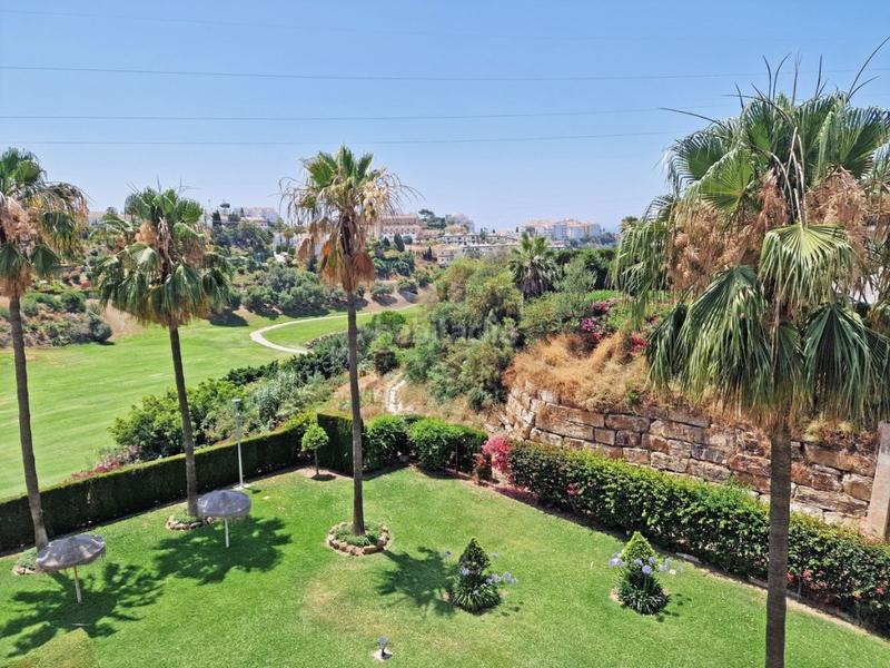 Foto f292b8f8-ab9f-43de-8fef-06edc5a44af3. Attique avec parking piscine dans Riviera del Sol Mijas