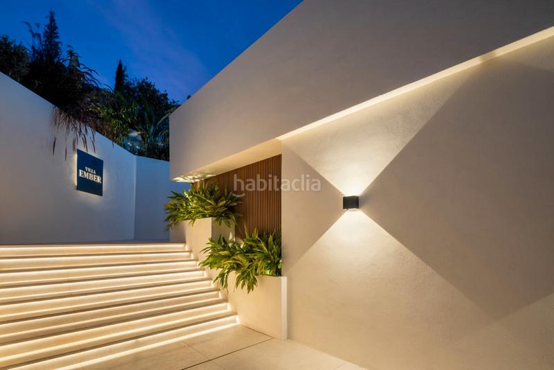 Foto b88144b6-1728-4780-89b7-e903843de746. Chalet with parking pool in Elviria Marbella