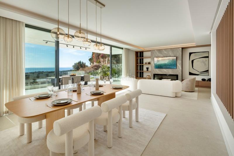 Foto 4a156856-a673-4180-b2b7-f729c59f5c84. Chalet en Elviria Marbella