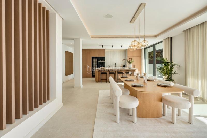 Foto dca20a8c-e720-4c39-b997-09d492545a88. Chalet en Elviria Marbella